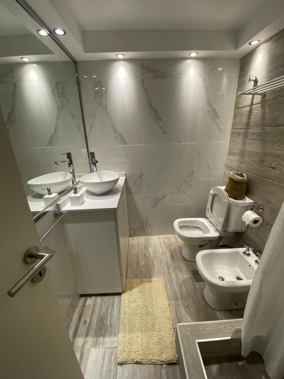 Departamento Centrico Con Cochera - Cordoba Argentina- Exterior foto