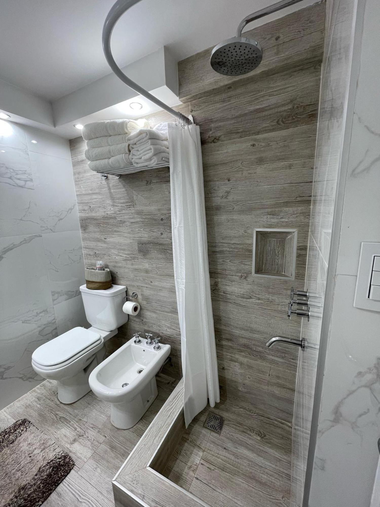 Departamento Centrico Con Cochera - Cordoba Argentina- Exterior foto